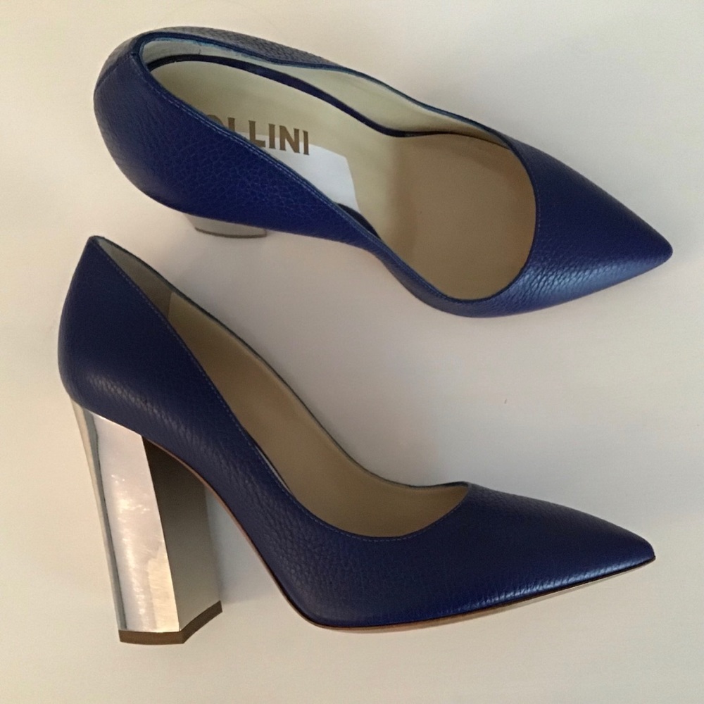 Woman’s shoes